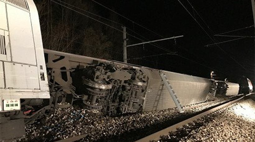 Σύγκρουση τρένων στην Αυστρία: Τουλάχιστον 17 τραυματίες
